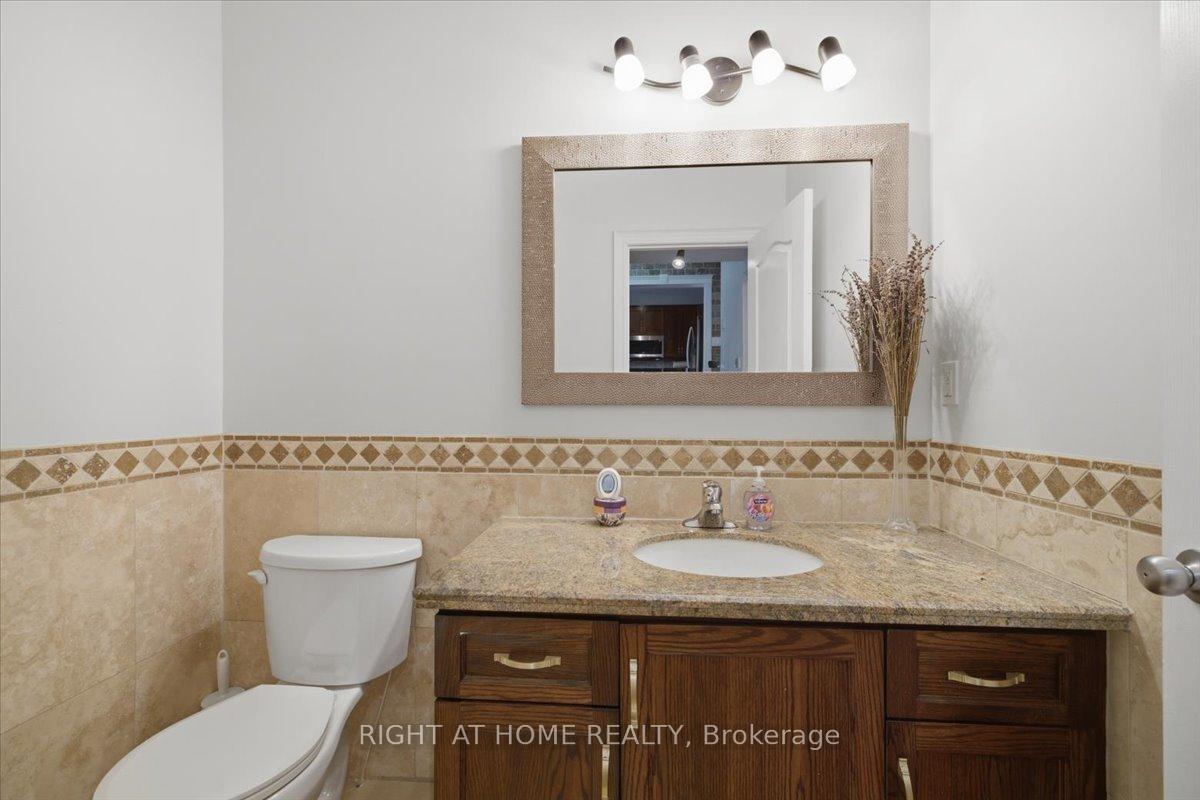 Photo 13 of 15 Willowbanks Terrace, Hamilton, Lakeshore — HOMEH