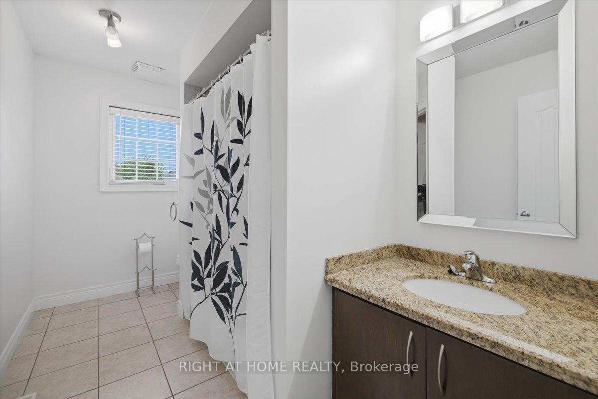 Photo 28 of 15 Willowbanks Terrace, Hamilton, Lakeshore — HOMEH