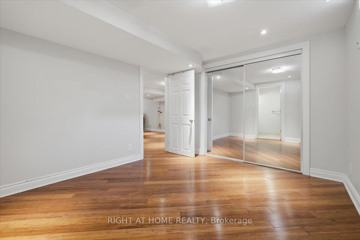 Photo 29 of 15 Willowbanks Terrace, Hamilton, Lakeshore — HOMEH