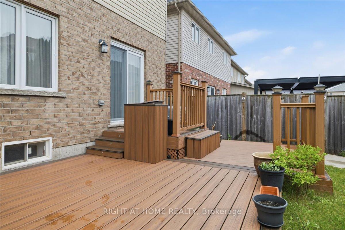 Photo 40 of 15 Willowbanks Terrace, Hamilton, Lakeshore — HOMEH
