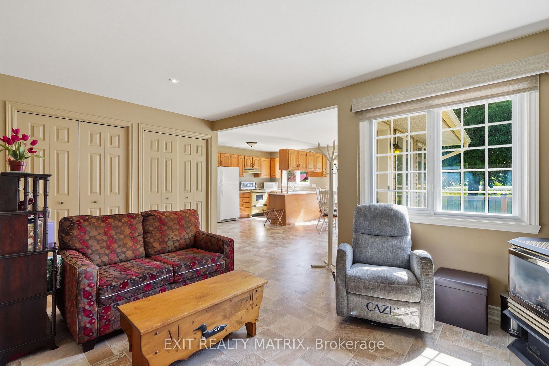 Photo 7 of 3 Hillview Circle, Champlain, Vankleek Hill — HOMEH