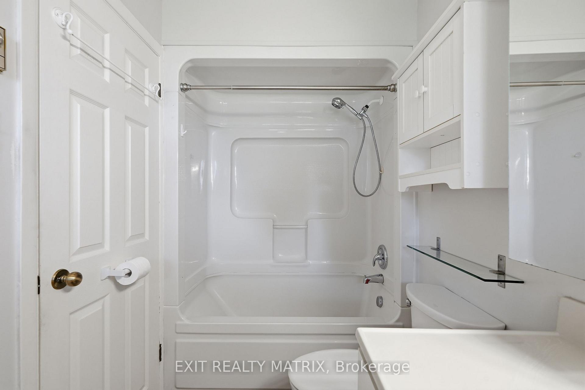 Photo 19 of 3 Hillview Circle, Champlain, Vankleek Hill — HOMEH