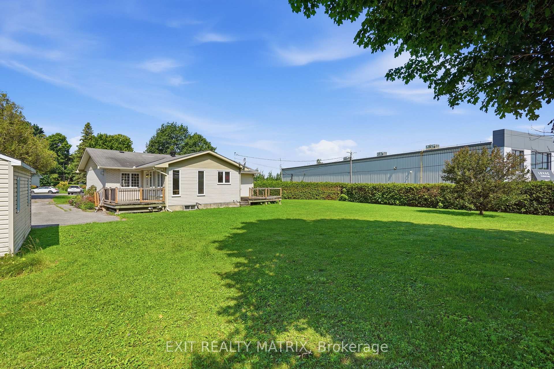 Photo 27 of 3 Hillview Circle, Champlain, Vankleek Hill — HOMEH