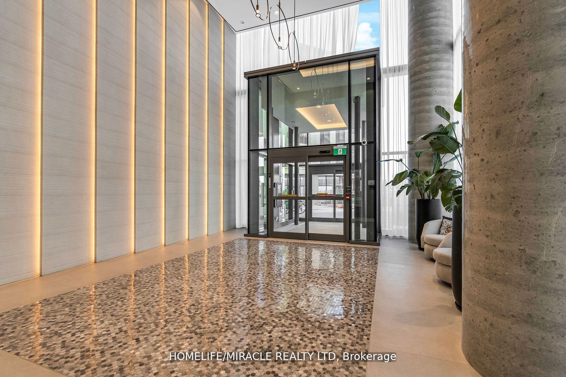 Photo 2 of Unit 5507, 7890 Jane Street, Vaughan, Vaughan Corporate Centre — HOMEH