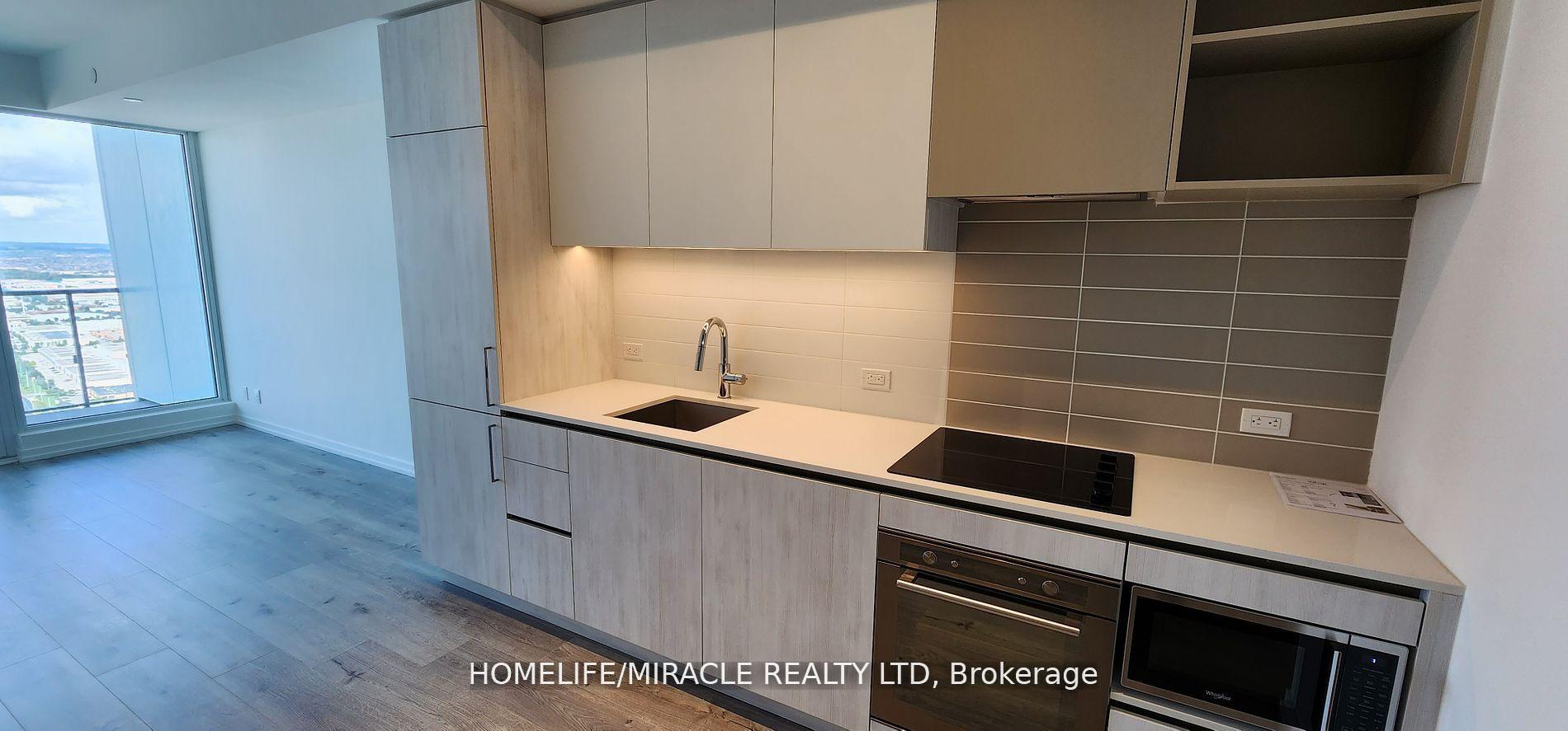 Photo 5 of Unit 5507, 7890 Jane Street, Vaughan, Vaughan Corporate Centre — HOMEH