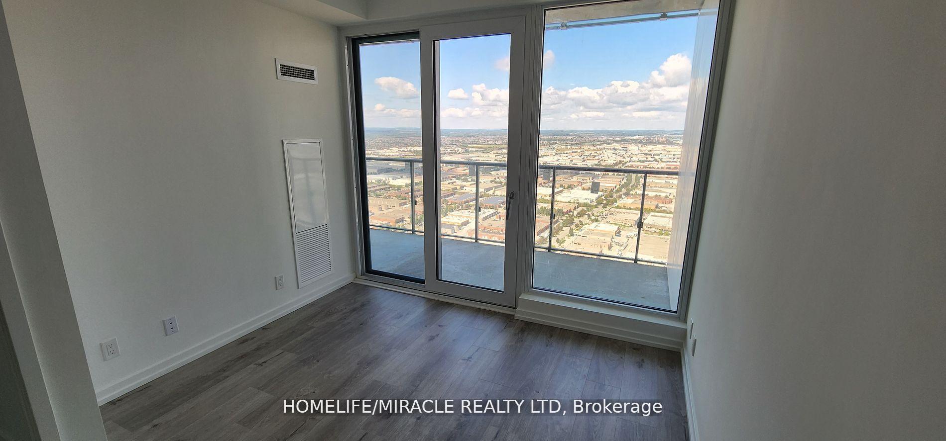 Photo 10 of Unit 5507, 7890 Jane Street, Vaughan, Vaughan Corporate Centre — HOMEH