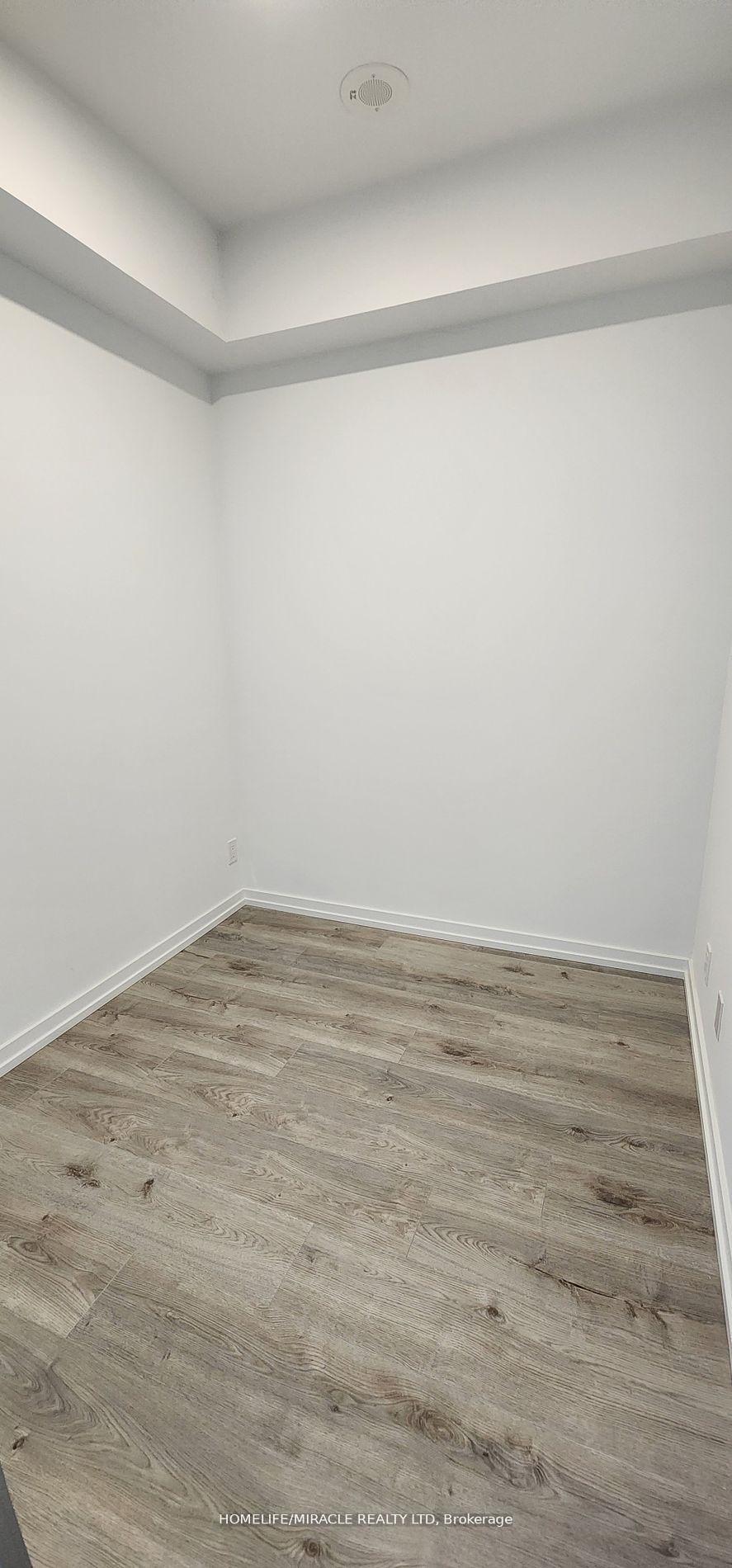 Photo 15 of Unit 5507, 7890 Jane Street, Vaughan, Vaughan Corporate Centre — HOMEH