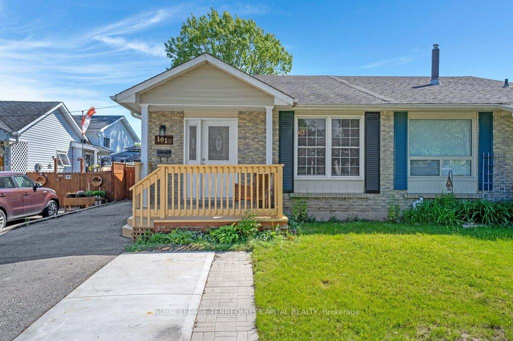Photo 1 of Unit B, 101 Northlake Place, Waterloo, North Lakeshore — HOMEH