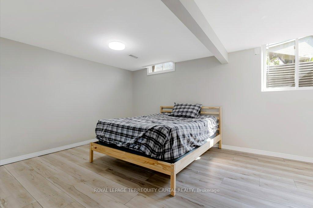 Photo 36 of Unit B, 101 Northlake Place, Waterloo, North Lakeshore — HOMEH