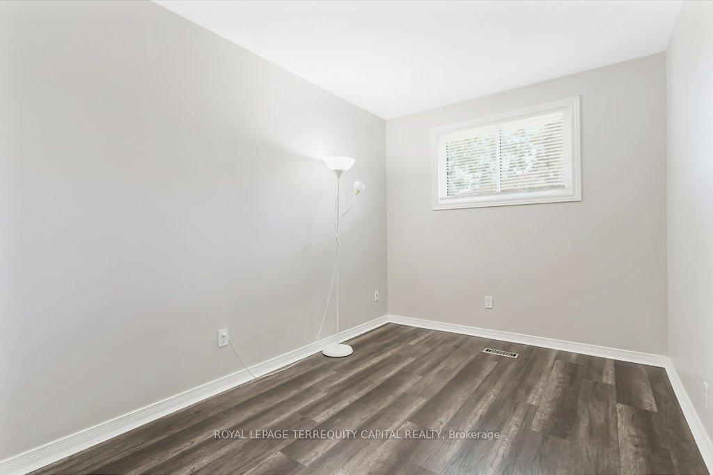 Photo 40 of Unit B, 101 Northlake Place, Waterloo, North Lakeshore — HOMEH