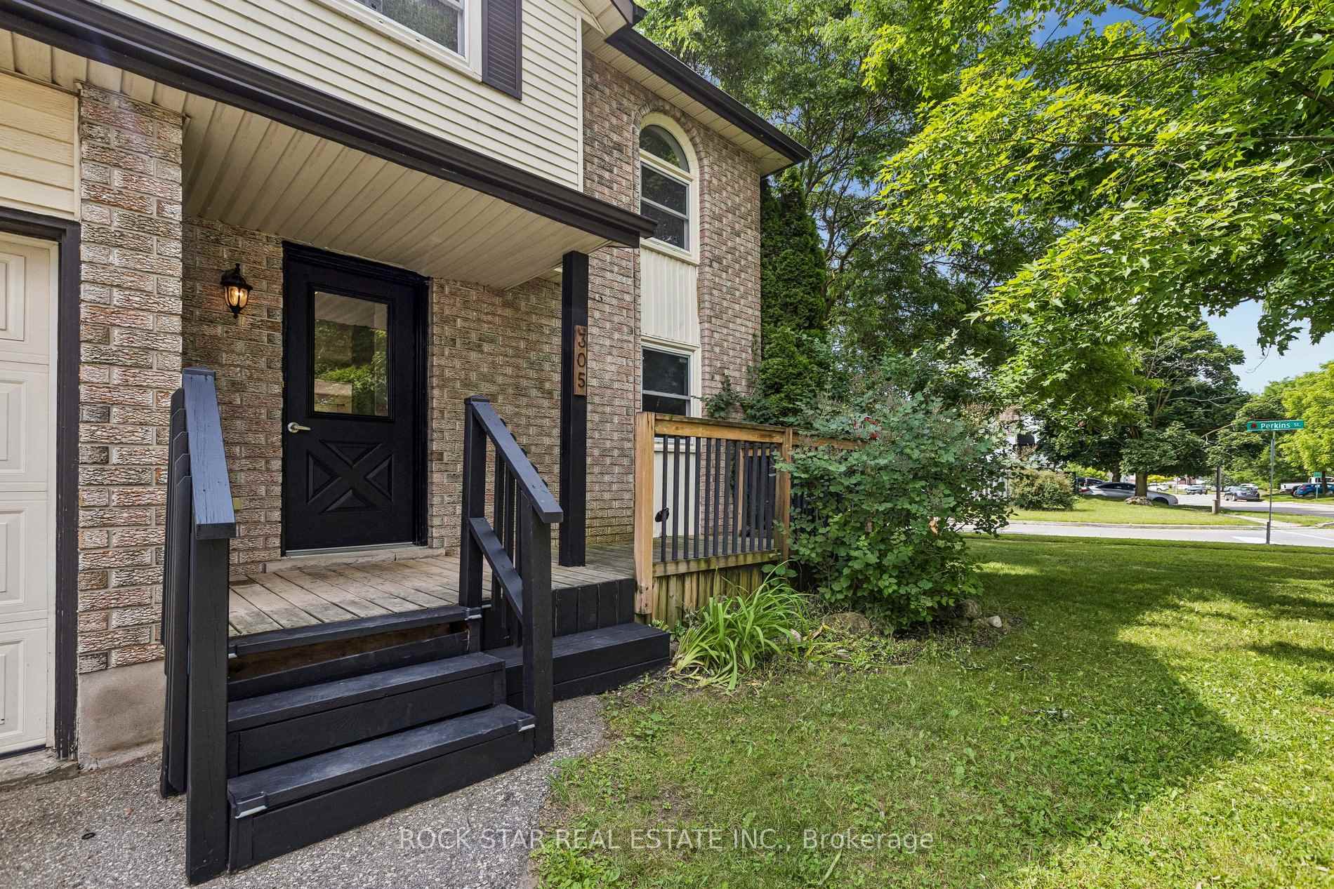Photo 3 of 305 Sekura Street, Cambridge, Greenway-Chaplin — HOMEH