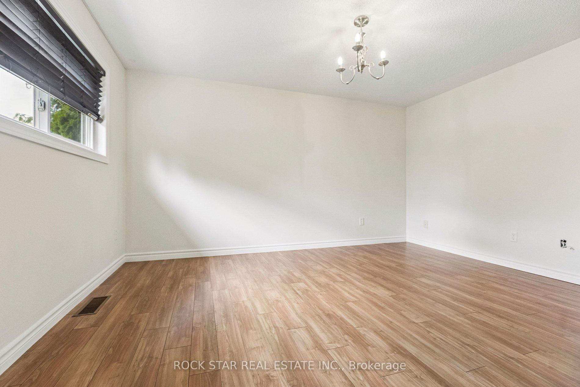 Photo 15 of 305 Sekura Street, Cambridge, Greenway-Chaplin — HOMEH
