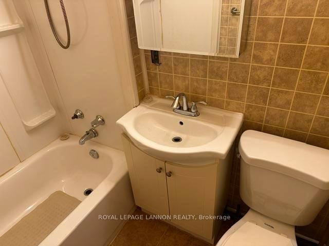 Photo 11 of 1512 Broadmore Ave., Thunder Bay, Westfort — HOMEH