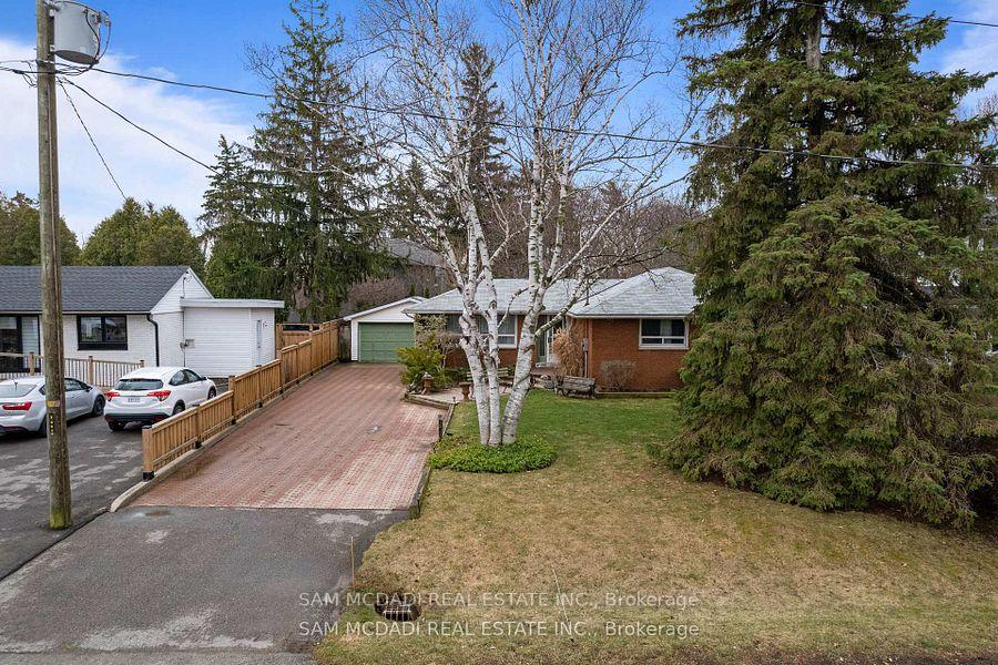 Photo 5 of 2470 Meadowood Crescent, Oakville, Bronte — HOMEH