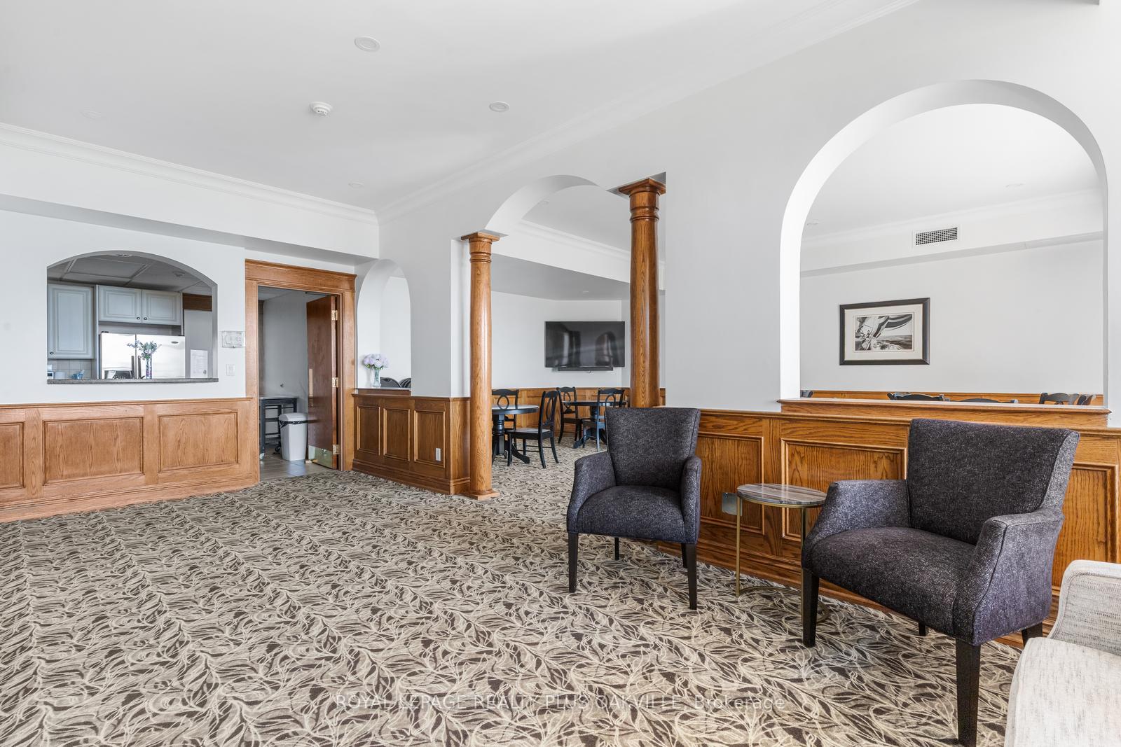 Photo 31 of Unit 604, 5340 Lakeshore Road, Burlington, Appleby — HOMEH