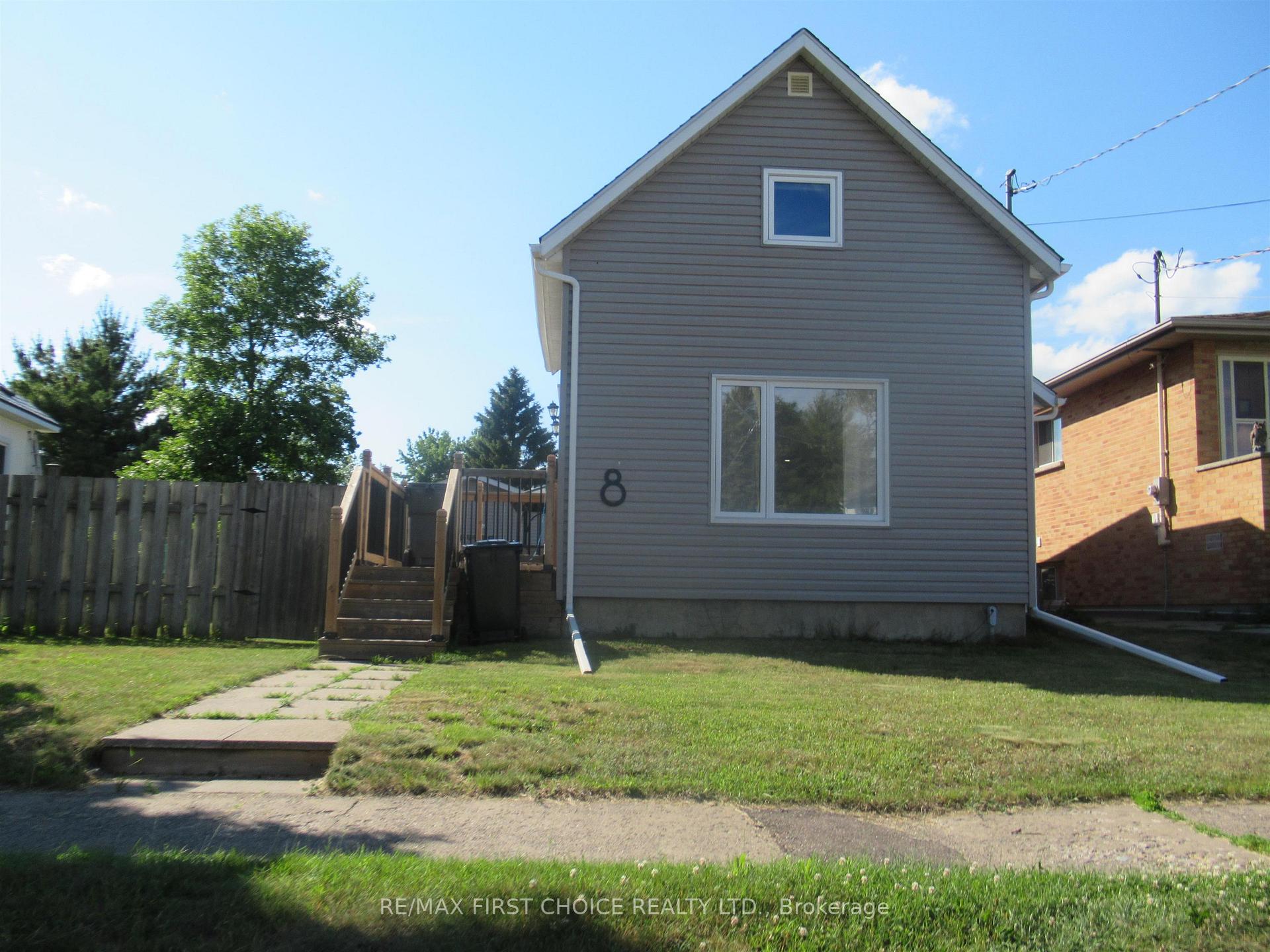 Photo 2 of 8 Ruttan Street, Thunder Bay, Shuniah — HOMEH