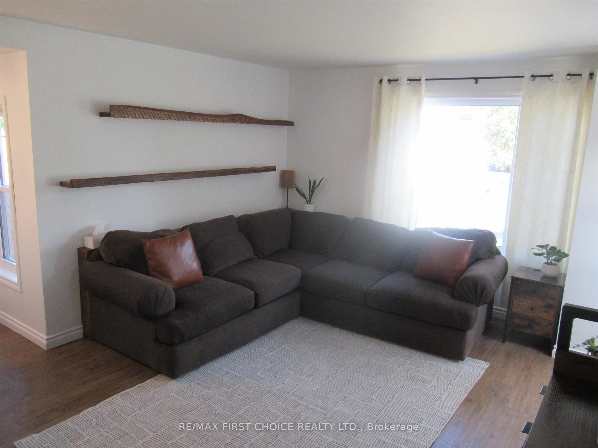 Photo 5 of 8 Ruttan Street, Thunder Bay, Shuniah — HOMEH
