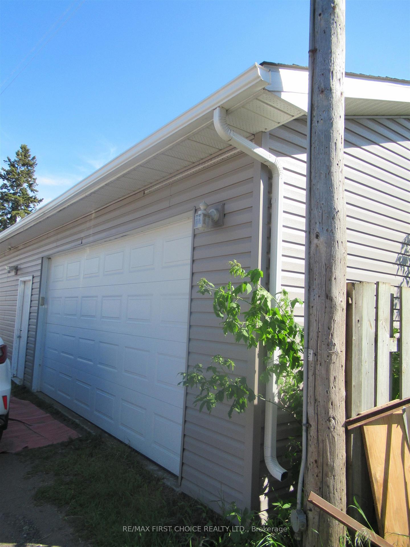 Photo 39 of 8 Ruttan Street, Thunder Bay, Shuniah — HOMEH