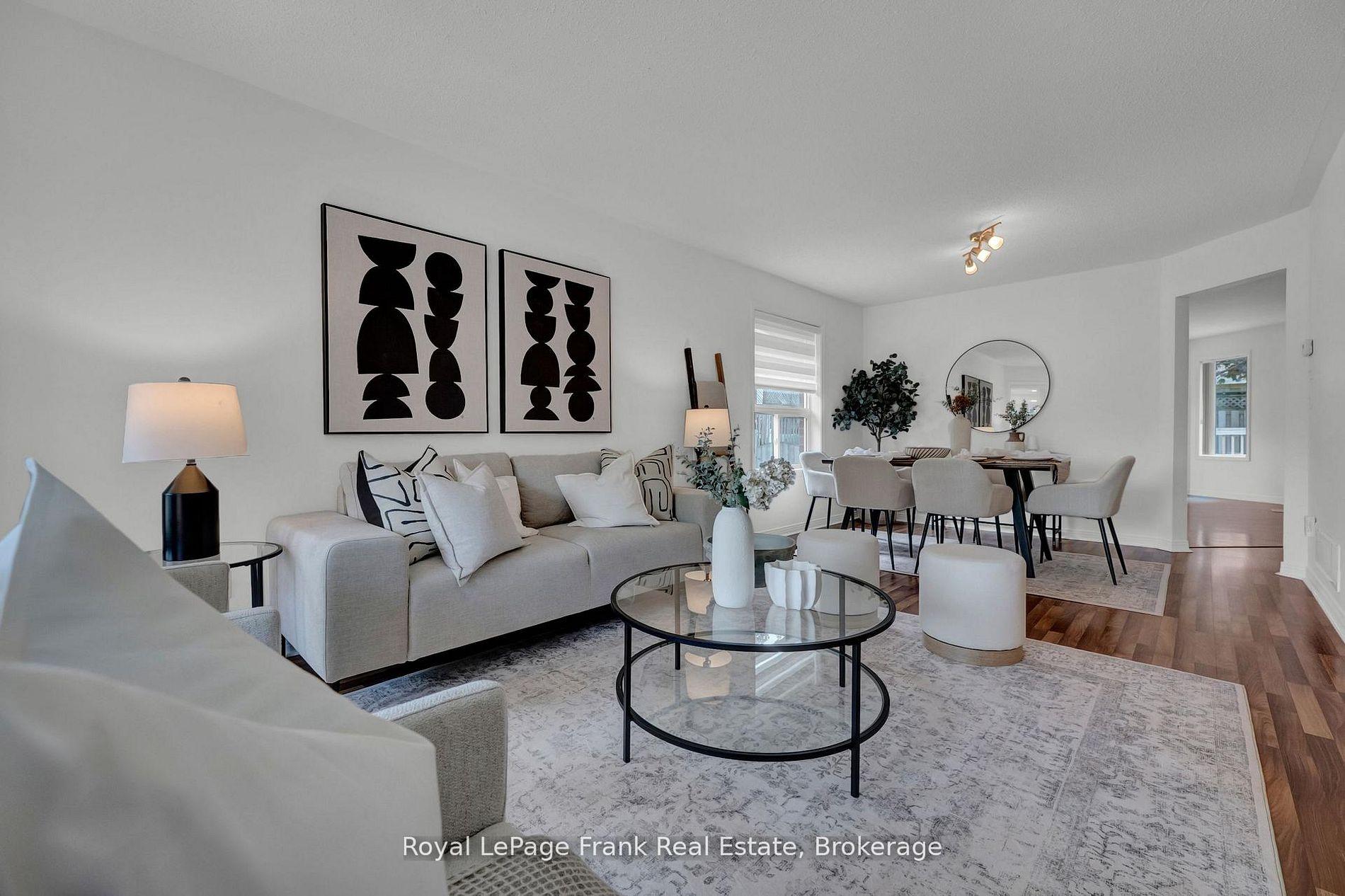 Photo 5 of 92 West Side Drive, Clarington, Bowmanville — HOMEH