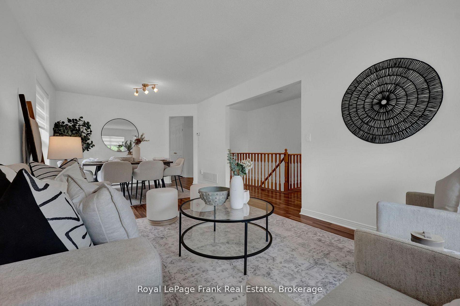 Photo 6 of 92 West Side Drive, Clarington, Bowmanville — HOMEH