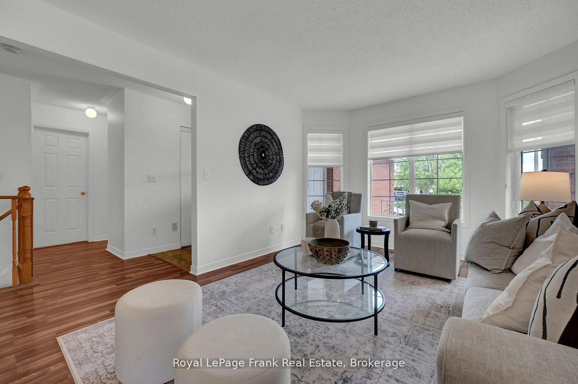 Photo 7 of 92 West Side Drive, Clarington, Bowmanville — HOMEH