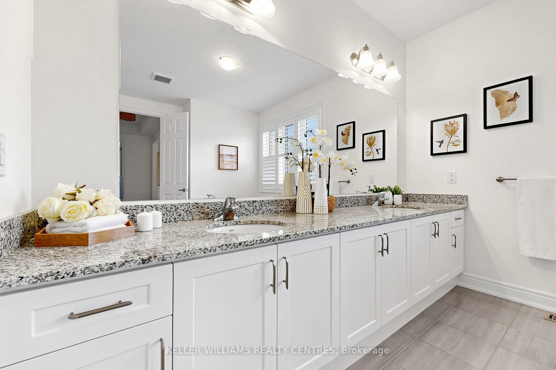 Photo 22 of 36 Blenheim Circle, Whitby, Rural Whitby — HOMEH