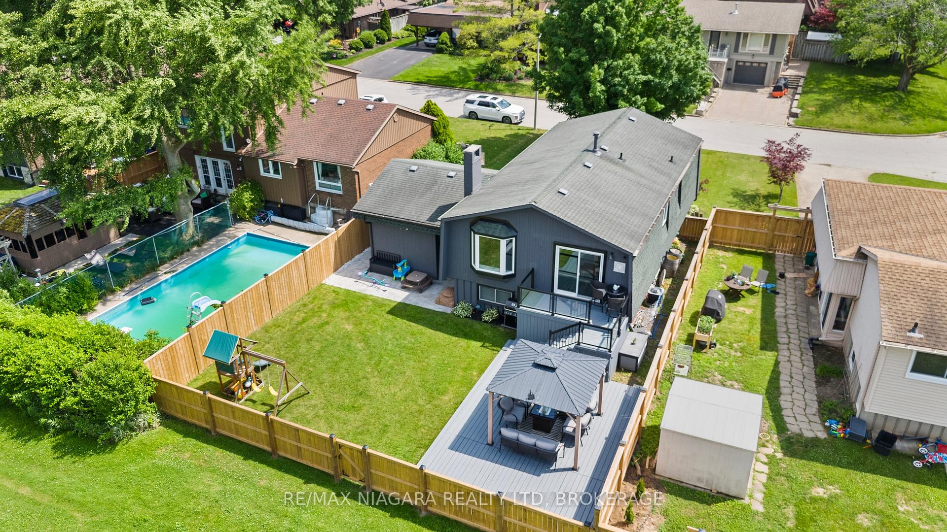 Photo 34 of 14 The Cedars, St. Catharines, Vine/Linwell — HOMEH