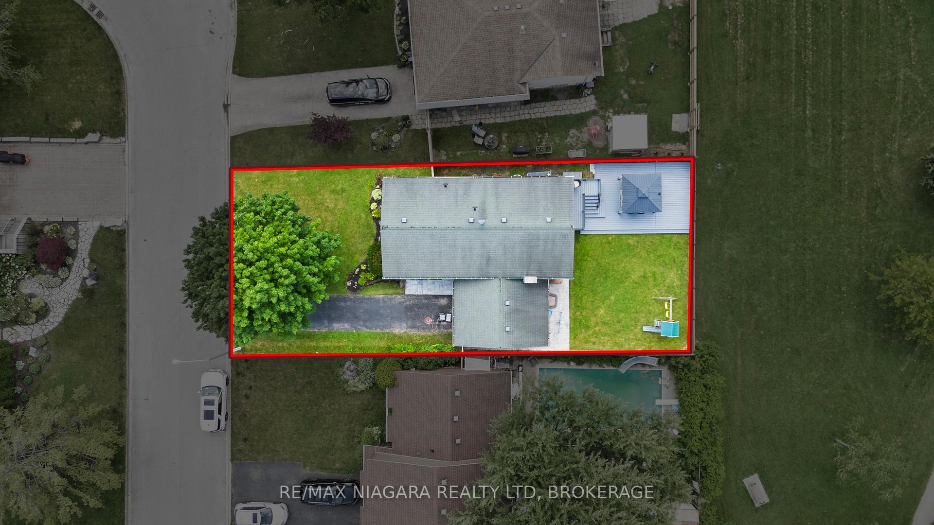 Photo 41 of 14 The Cedars, St. Catharines, Vine/Linwell — HOMEH