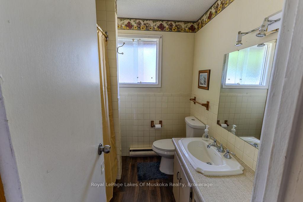 Photo 27 of 880 Sarah Street N, Gravenhurst, Muskoka (S) — HOMEH