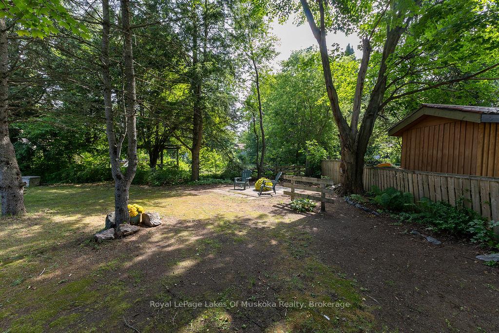 Photo 32 of 880 Sarah Street N, Gravenhurst, Muskoka (S) — HOMEH
