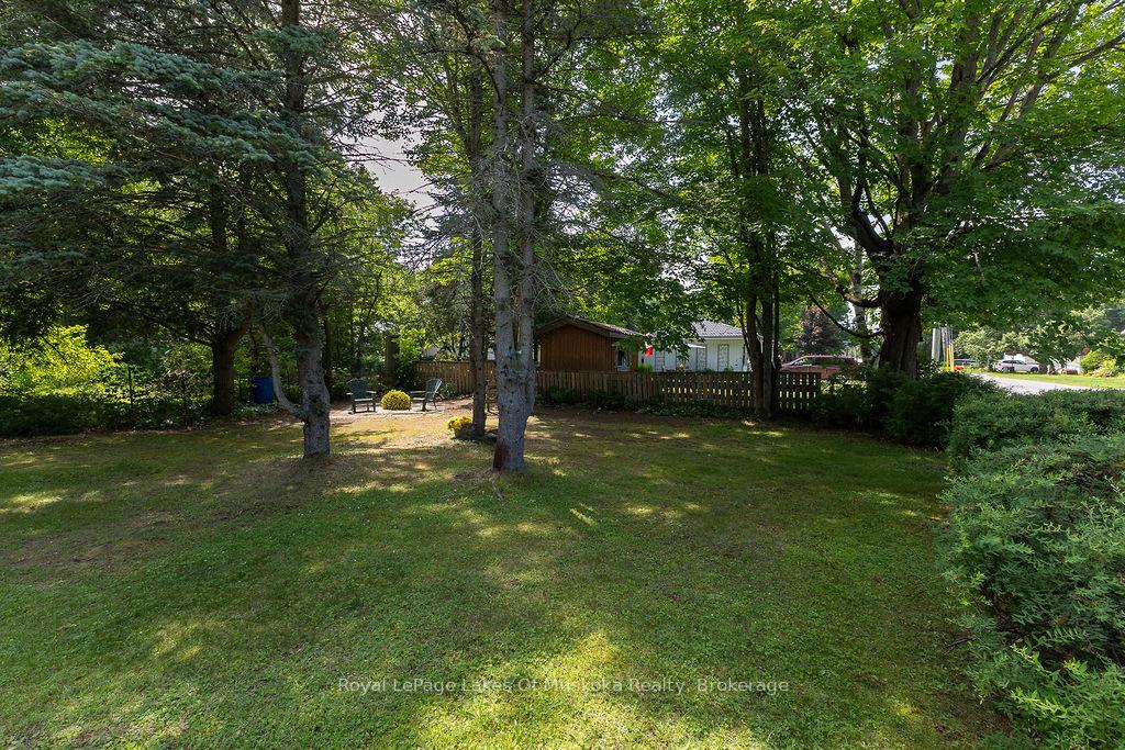 Photo 33 of 880 Sarah Street N, Gravenhurst, Muskoka (S) — HOMEH