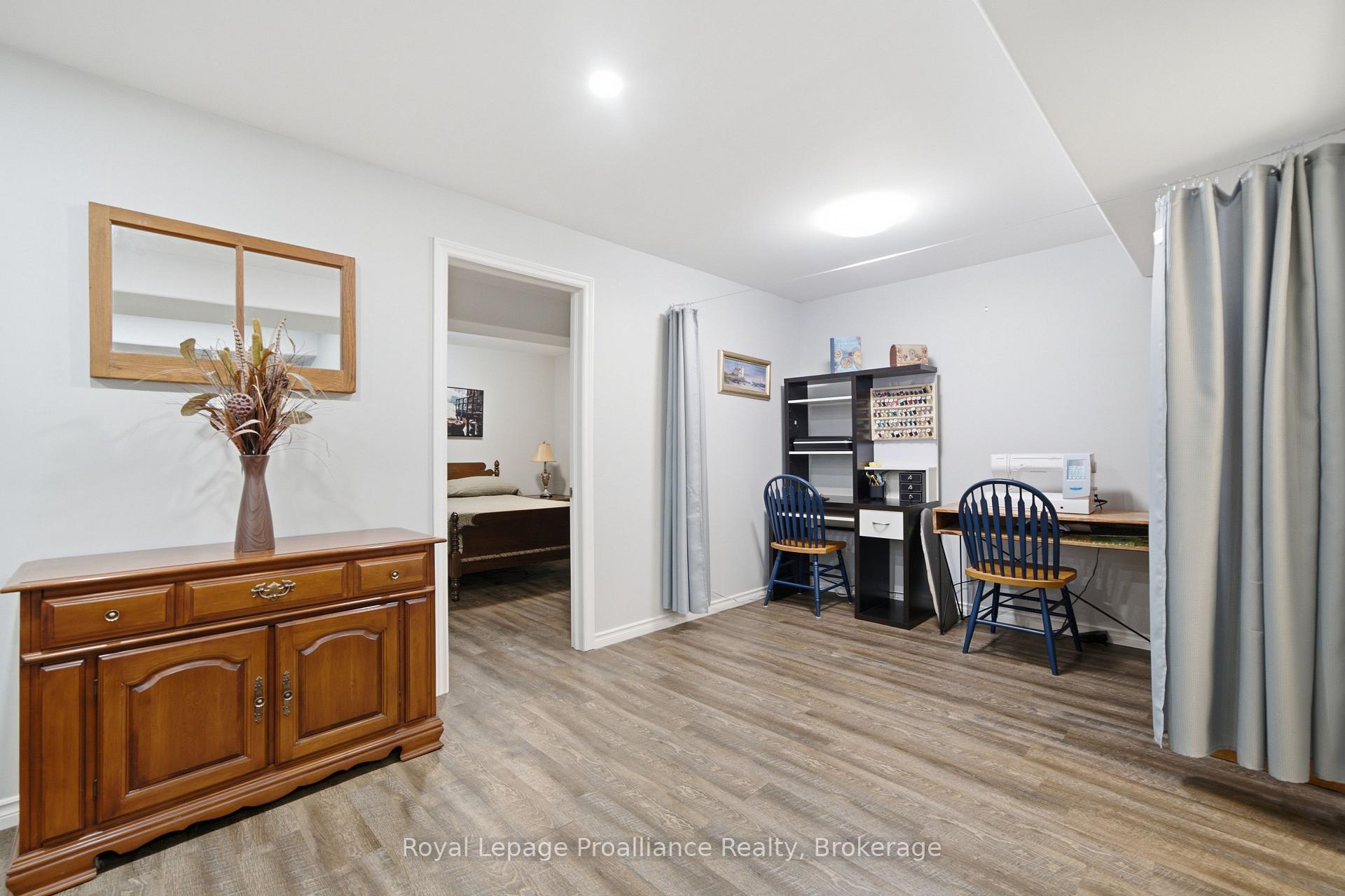 Photo 27 of 39 Cypress Drive, Belleville, Thurlow Ward — HOMEH