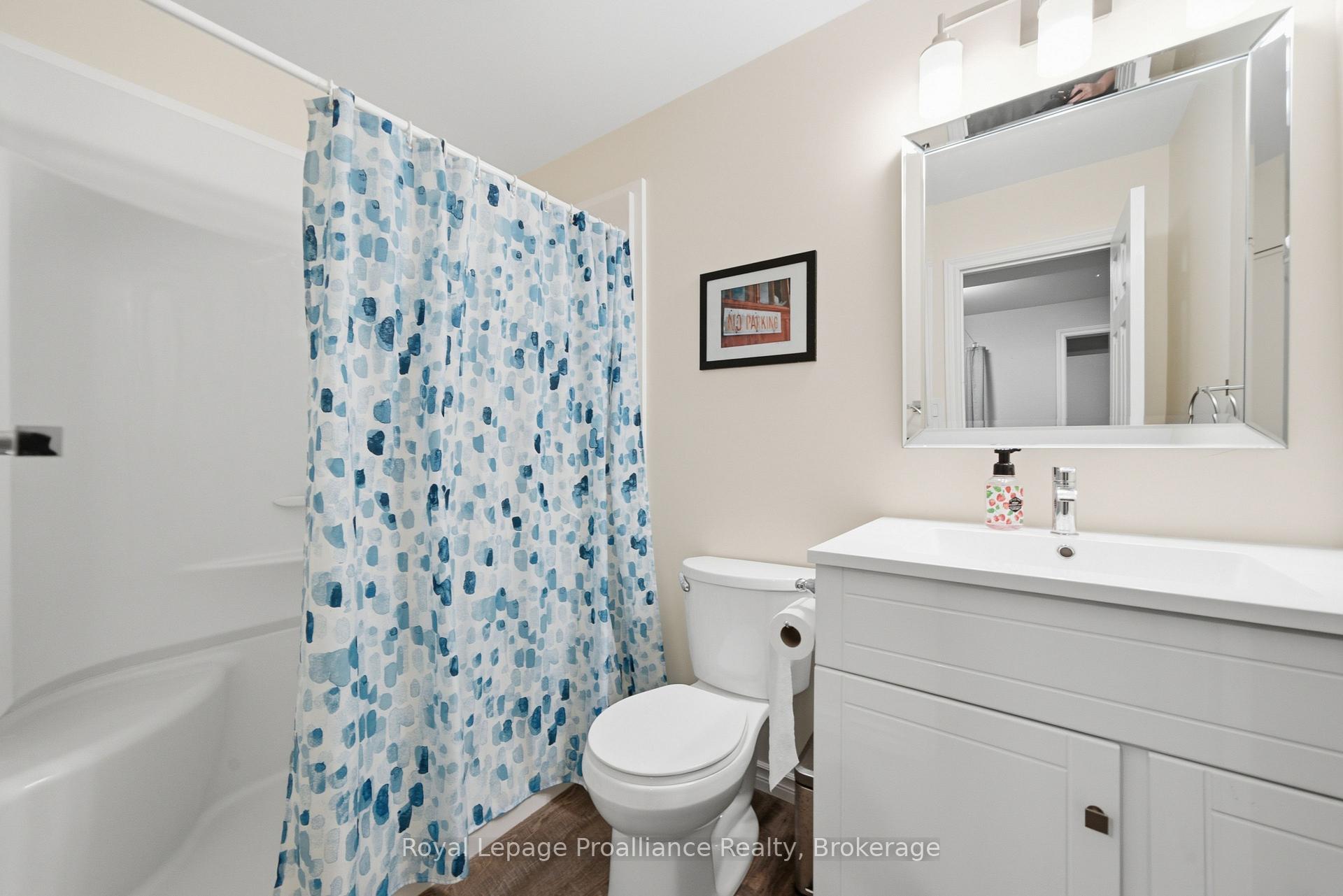Photo 30 of 39 Cypress Drive, Belleville, Thurlow Ward — HOMEH