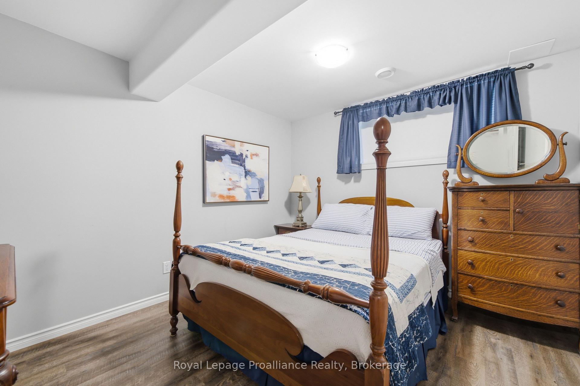 Photo 32 of 39 Cypress Drive, Belleville, Thurlow Ward — HOMEH