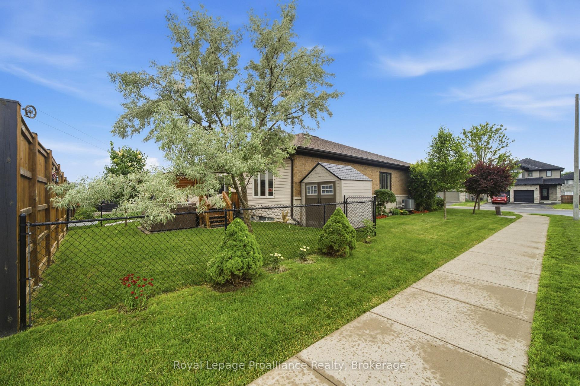 Photo 46 of 39 Cypress Drive, Belleville, Thurlow Ward — HOMEH