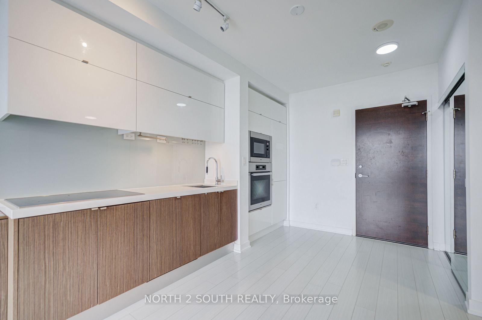 Photo 12 of Unit Ph11, 21 Iceboat Terrace, Toronto, Waterfront Communities — HOMEH