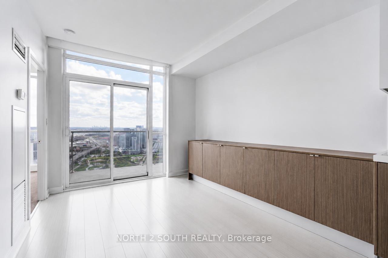 Photo 18 of Unit Ph11, 21 Iceboat Terrace, Toronto, Waterfront Communities — HOMEH