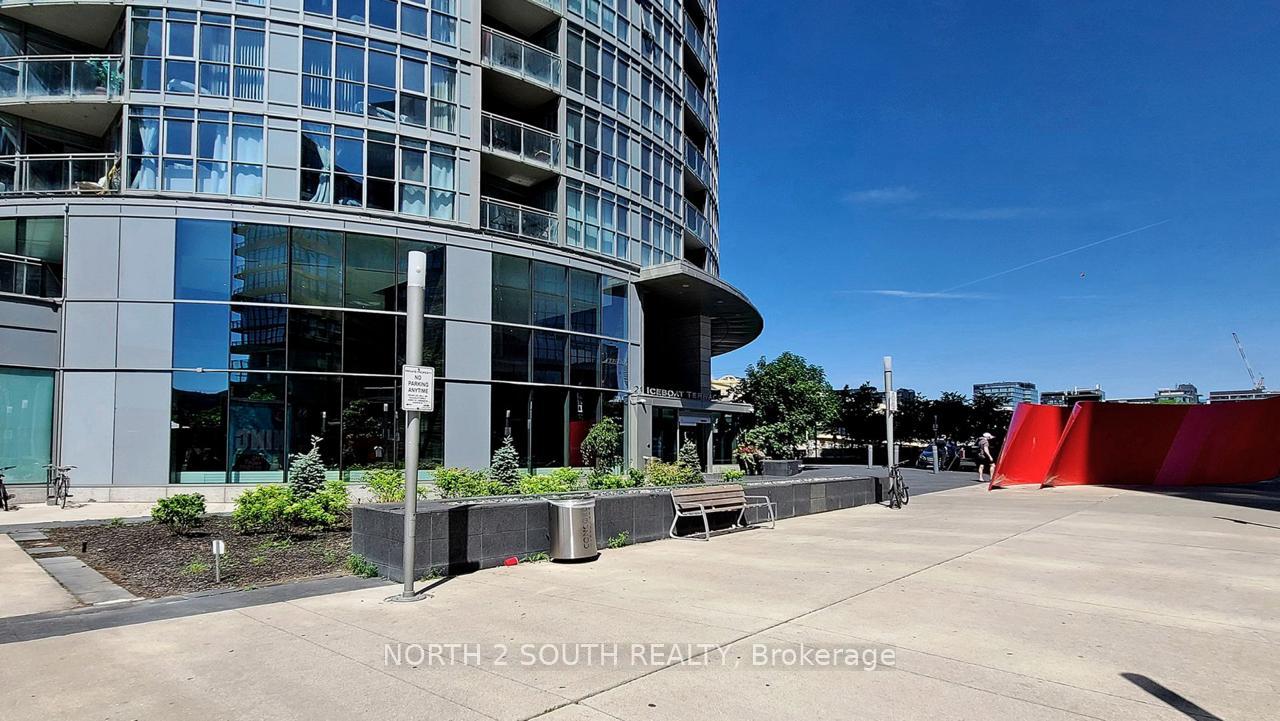 Photo 36 of Unit Ph11, 21 Iceboat Terrace, Toronto, Waterfront Communities — HOMEH