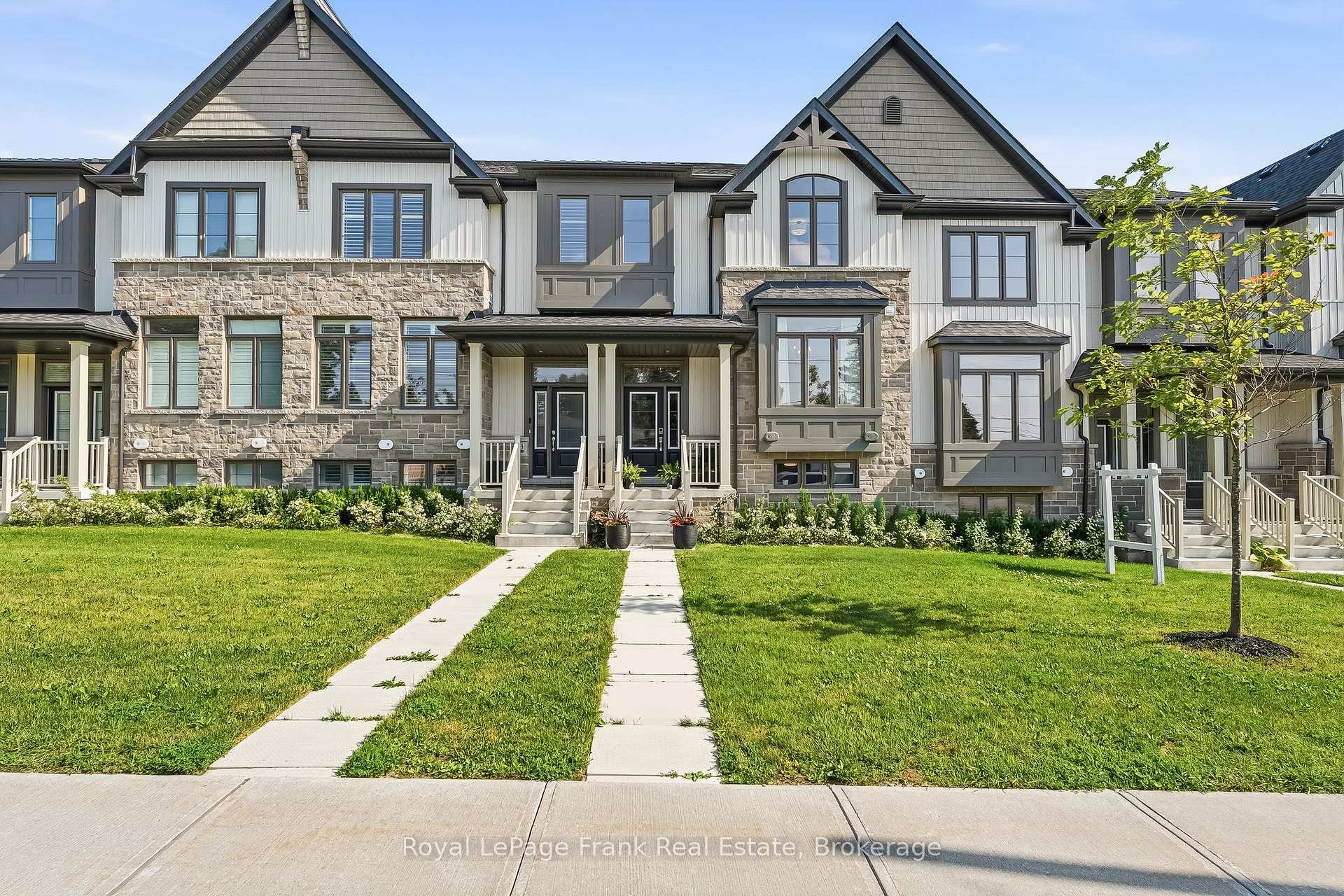 Photo 1 of 27 Shand Lane, Scugog, Port Perry — HOMEH
