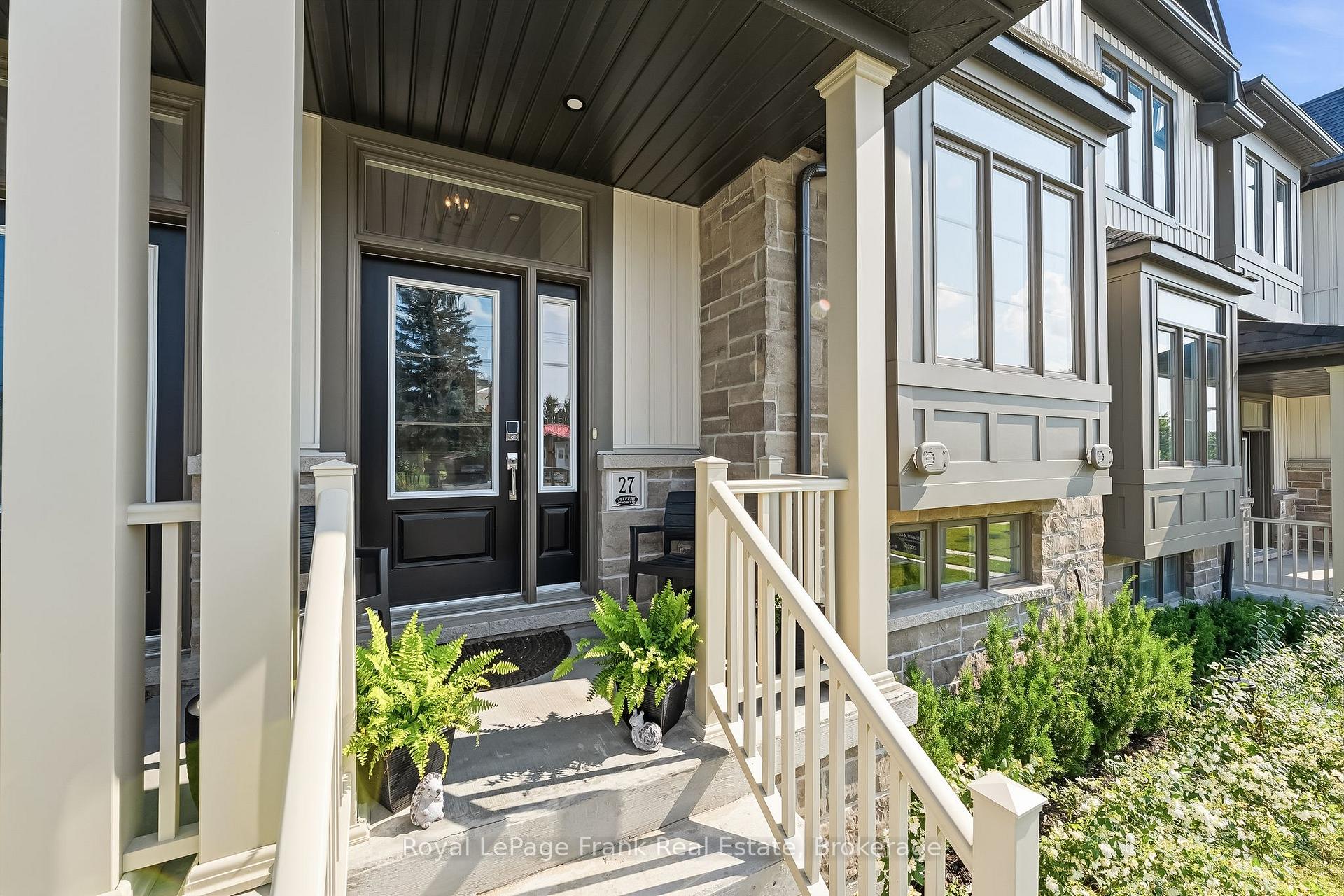 Photo 2 of 27 Shand Lane, Scugog, Port Perry — HOMEH