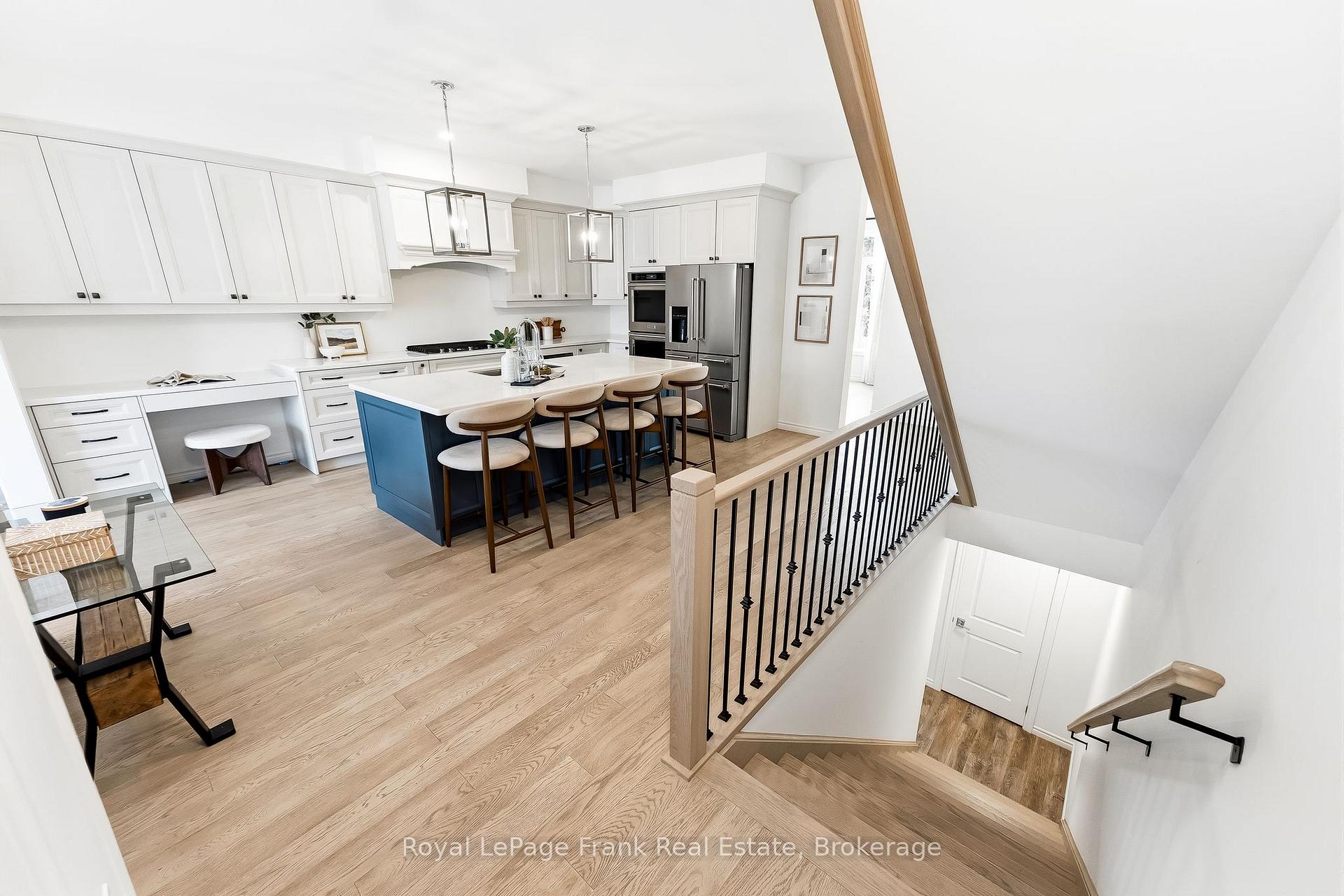 Photo 31 of 27 Shand Lane, Scugog, Port Perry — HOMEH