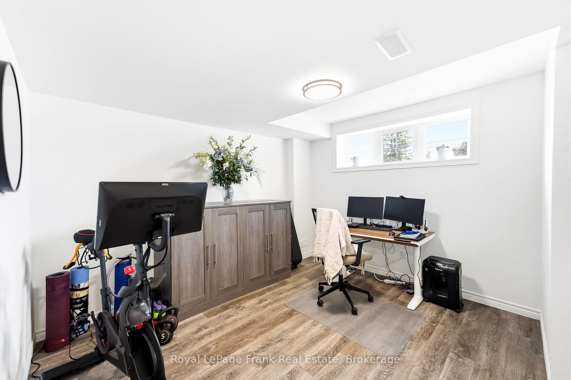Photo 32 of 27 Shand Lane, Scugog, Port Perry — HOMEH