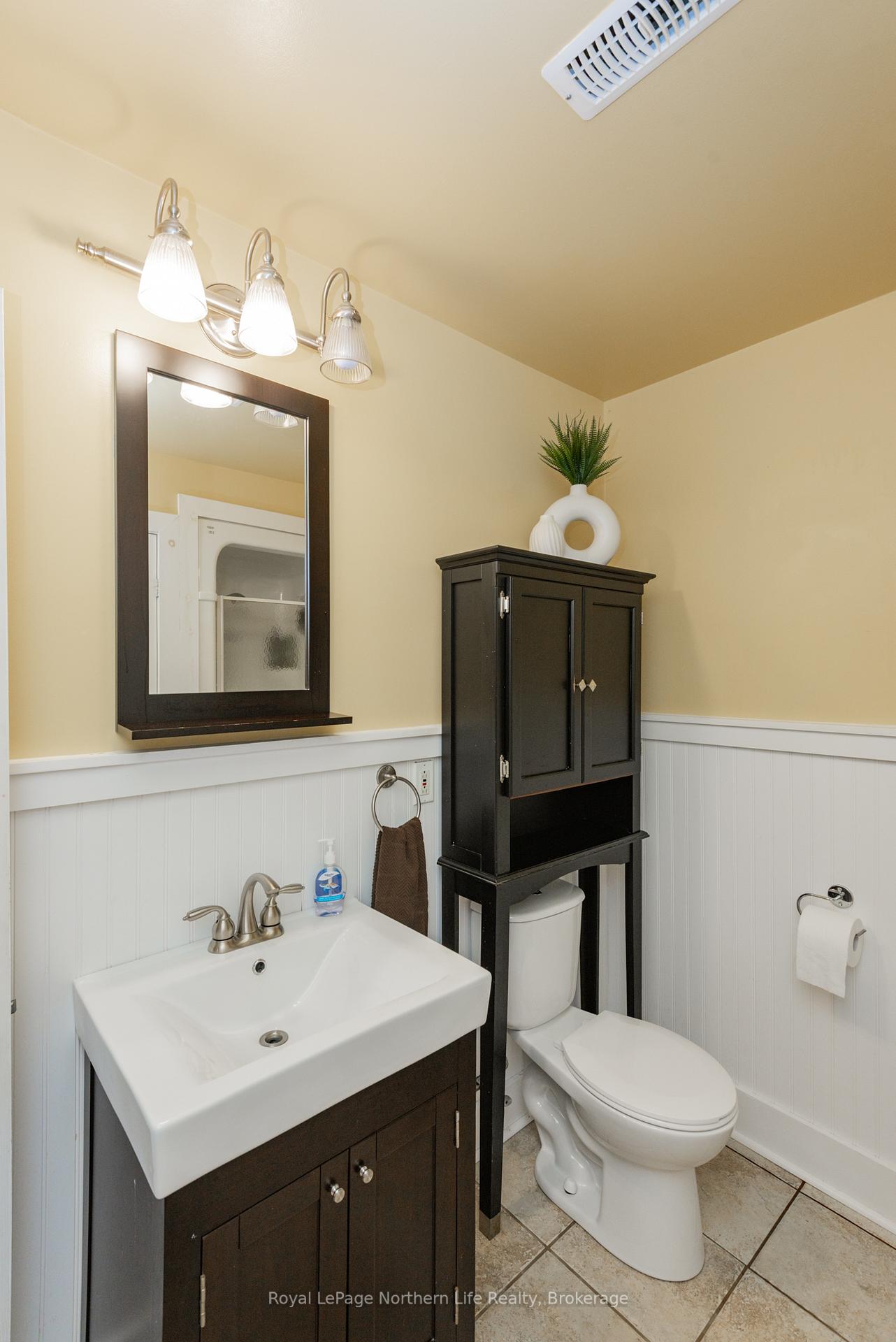 Photo 31 of 64 Eglington Road S, Callander — HOMEH