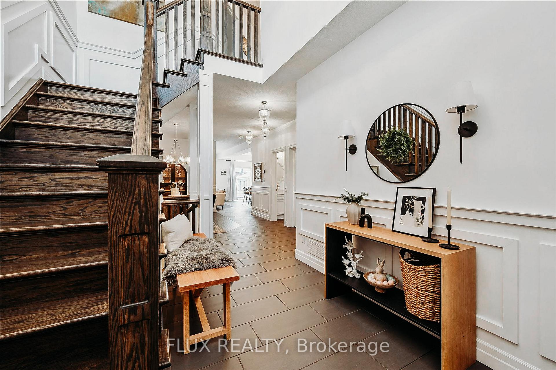 Photo 3 of 157 Eaglecrest Street, Waterloo, University Downs — HOMEH