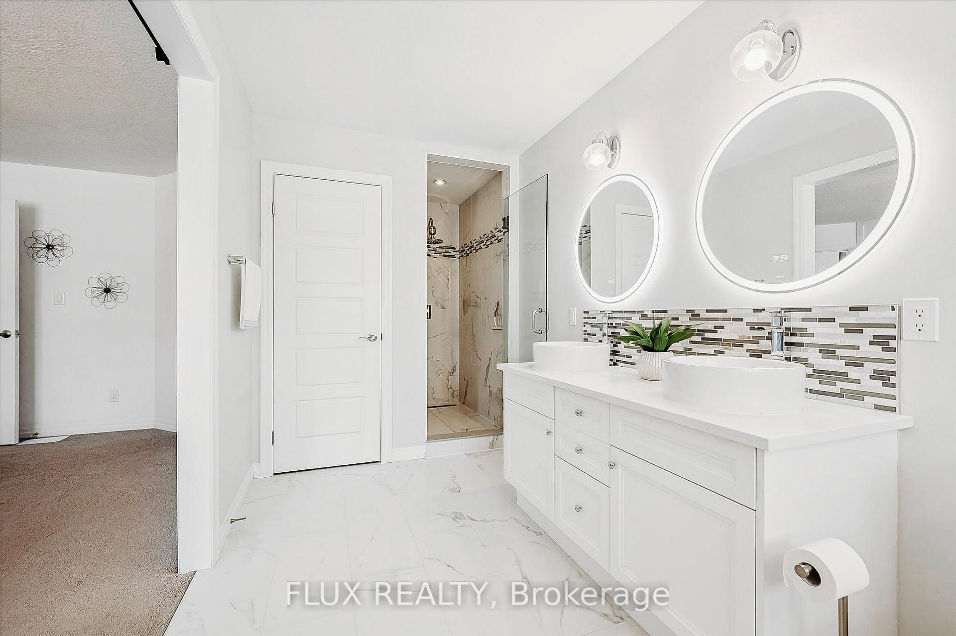 Photo 28 of 157 Eaglecrest Street, Waterloo, University Downs — HOMEH