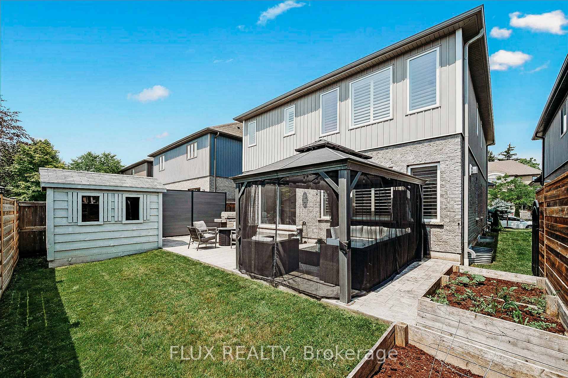 Photo 35 of 157 Eaglecrest Street, Waterloo, University Downs — HOMEH