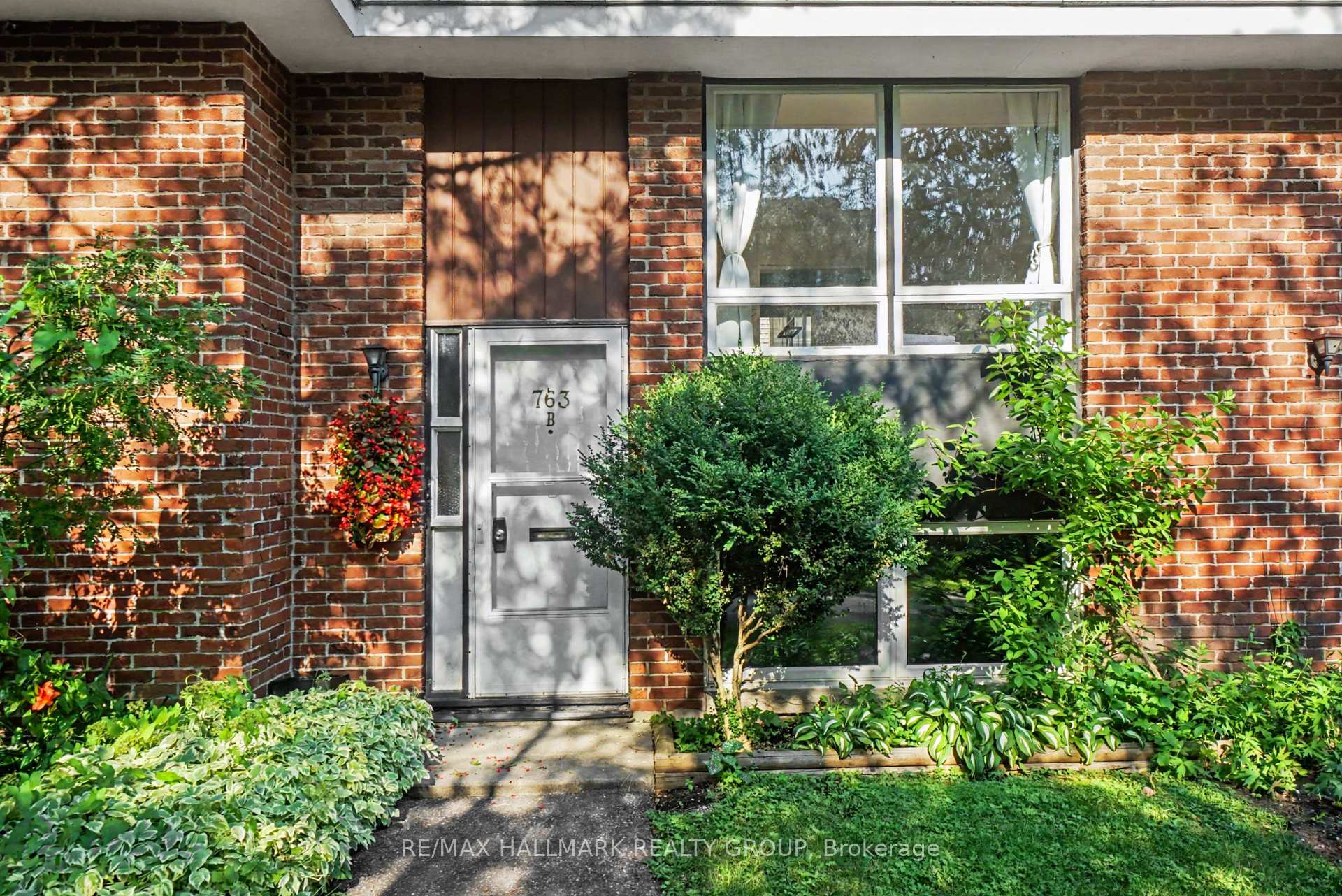 Front of 763B Ridgewood Avenue