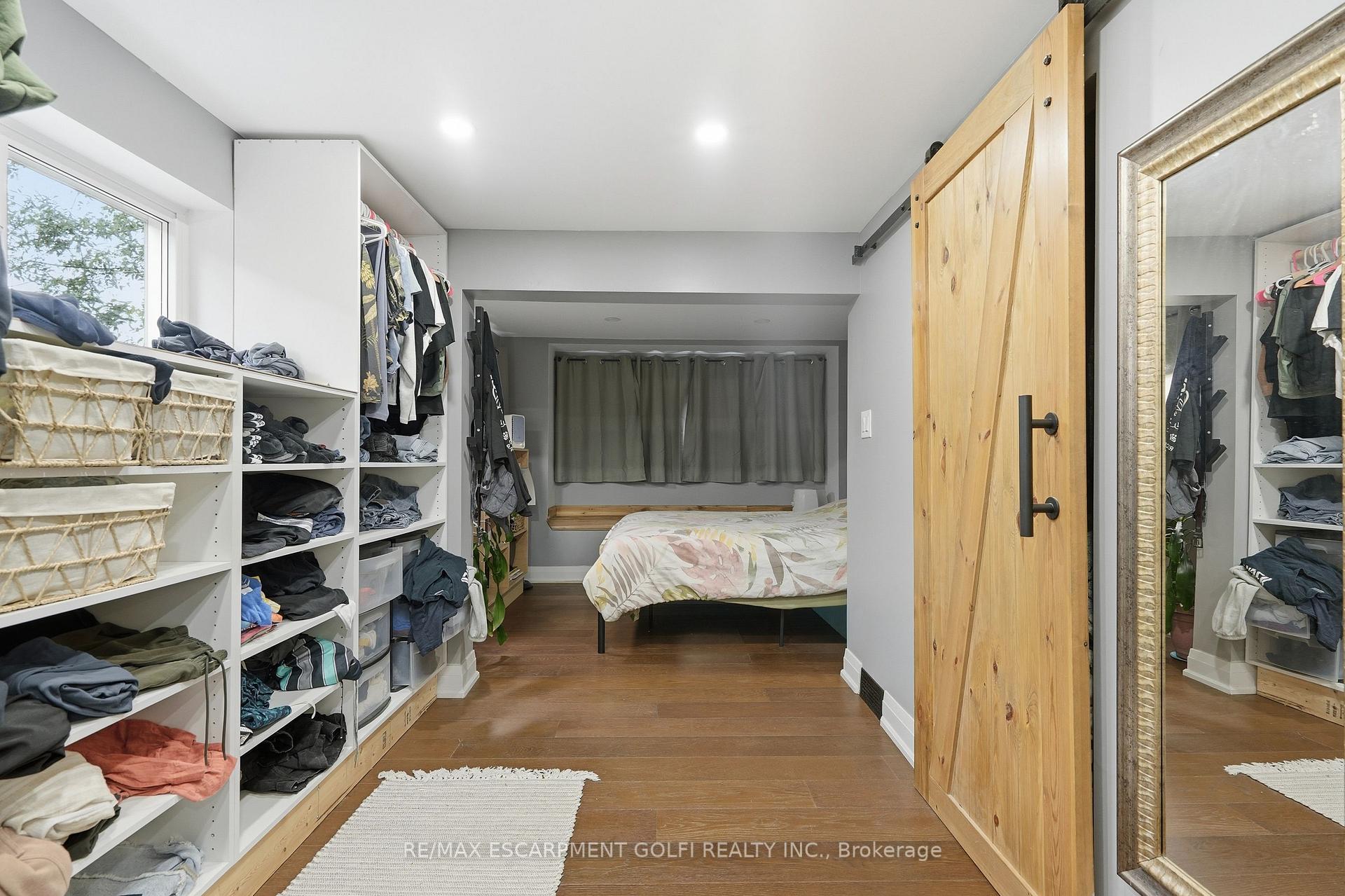 Photo 11 of 7186 Garner Road, Niagara Falls, Forestview — HOMEH