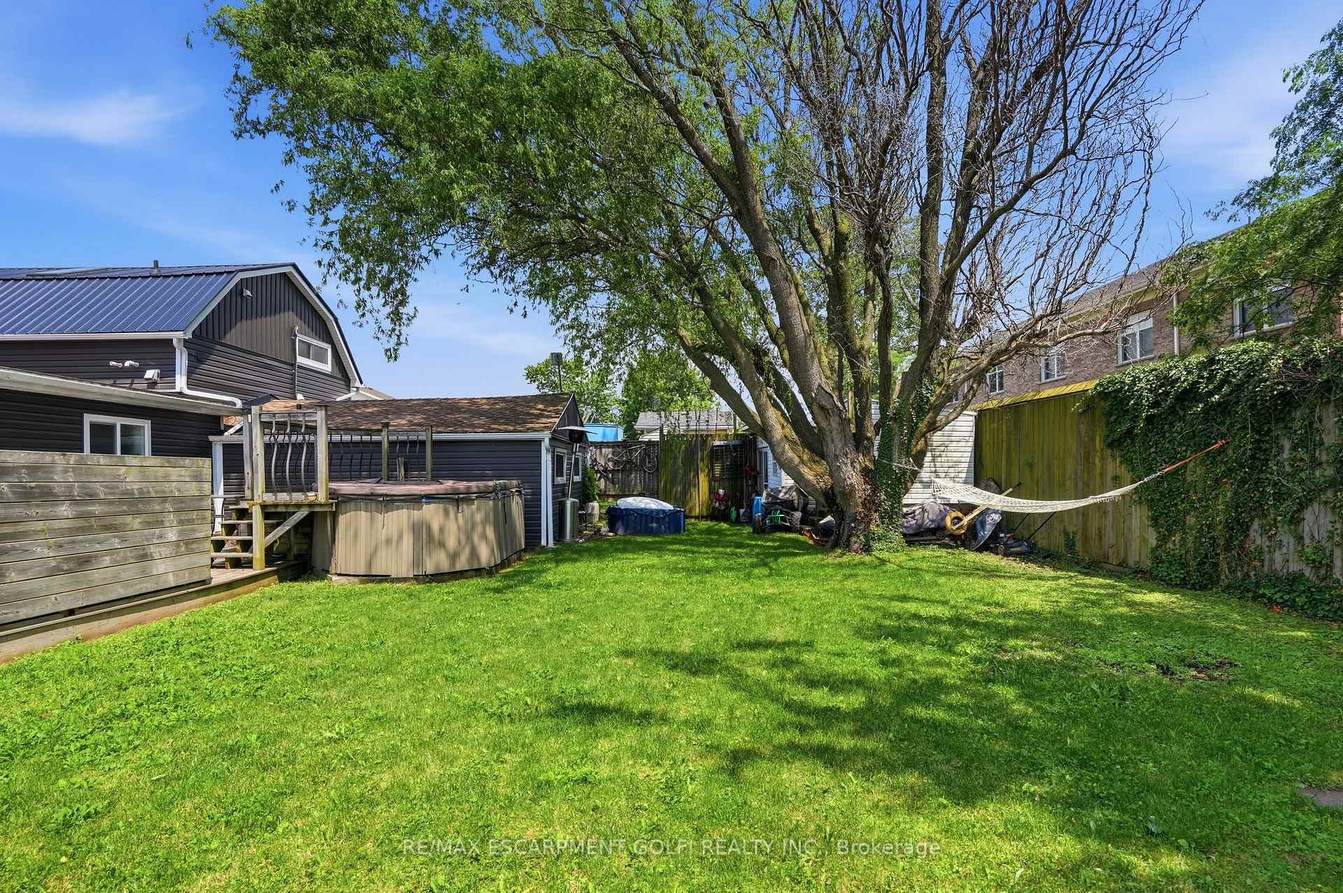 Photo 28 of 7186 Garner Road, Niagara Falls, Forestview — HOMEH