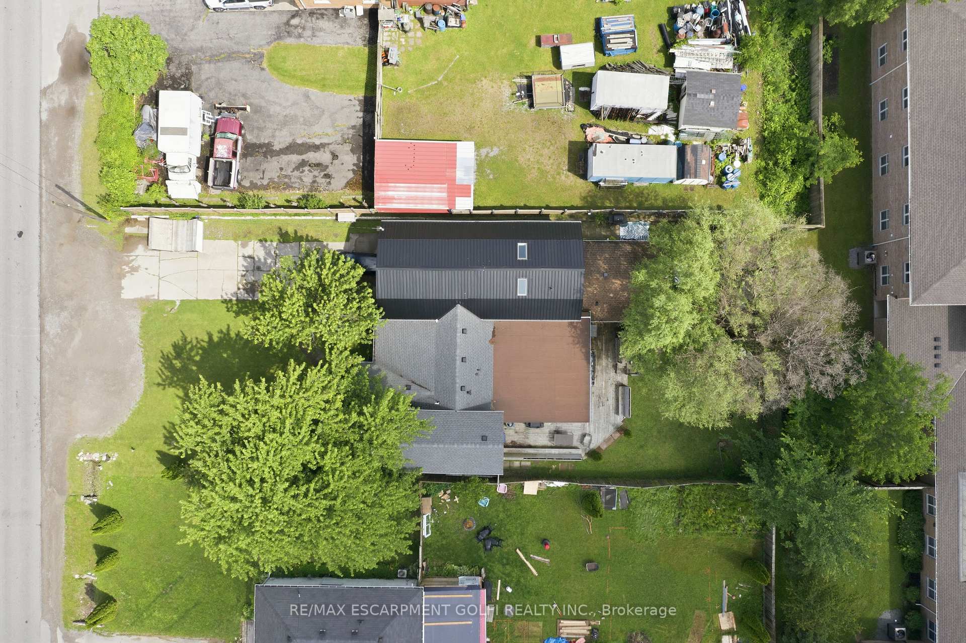 Photo 31 of 7186 Garner Road, Niagara Falls, Forestview — HOMEH